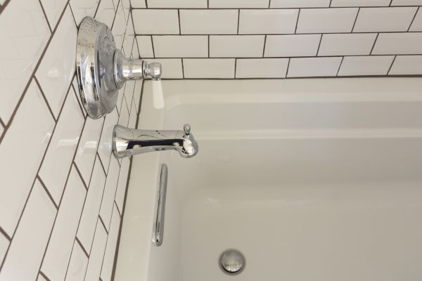 Frederick Bathtub Refinishing